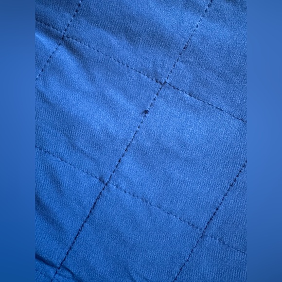 Kyte Sapphire Marble Toddler Blanket - Picture 5 of 6